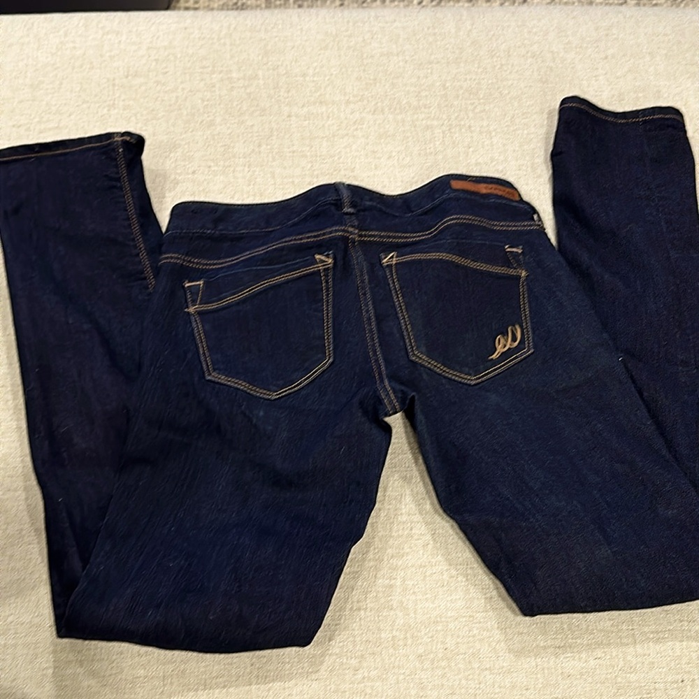 Dark blue skinny jean